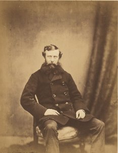 シモンズ大佐、R.E. 作： Roger Fenton