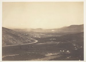 カディコイ、馬砲兵陣営より 作： Roger Fenton