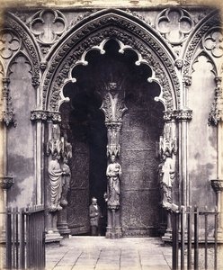 リッチフィールド：西ポーチ 作： Roger Fenton