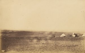 セバストーポルの高原 VIII. 作： Roger Fenton