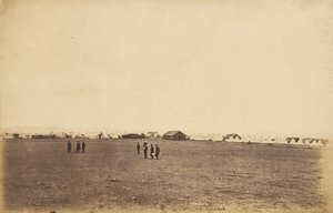 セバストーポルの高原 VI. 作： Roger Fenton
