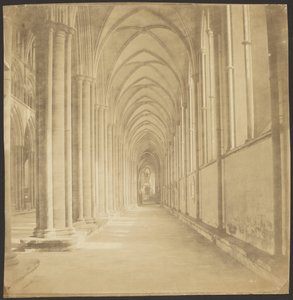 ソールズベリー大聖堂南通路 作： Roger Fenton