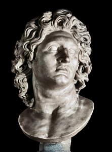 マケドニアの王であり、ペルシャを征服したアレクサンダー大王（紀元前356-323年）の胸像。ギリシアの原型のローマのコピー、紀元前3～2世紀（大理石製 作： Roman