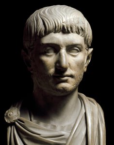 ガリエンウス皇帝の胸像、3世紀（大理石彫刻 作： Roman
