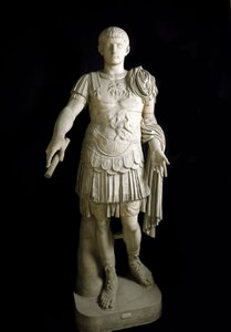 ローマ皇帝カイウス・カエサル・ゲルマニカス (大理石) 作： Roman