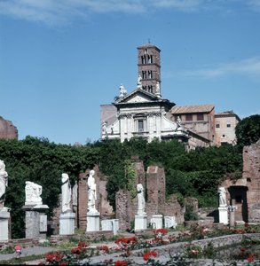 イタリア・ローマ、フォロ・ロマーノ、ヴェスタルの家（Foyer des vestales 作： Roman