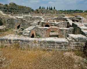 ローマ時代の都市の遺構 作： Roman