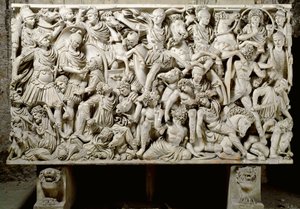 ローマ美術：ローマ人と野蛮人が対立する戦闘シーンを描いた石棺ルドヴィシ - 紀元3世紀、Dim.153x273 cm - ローマ、ローマ国立博物館 - ローマ人と野蛮人の戦いから、騎兵に囲まれたデキウス皇帝（AD201-51）の息子オスティリアーノ。