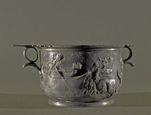 銀製のスカイフォーズ、紀元前2世紀 作： Roman