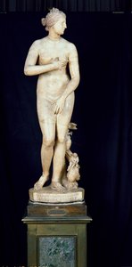 メディチスのヴィーナス、プラクシテレスのヘレニズム時代の原作のコピー（紀元前370〜330年頃）（大理石）