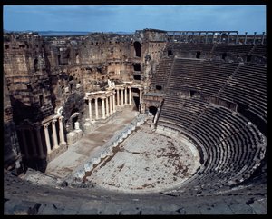 劇場の様子（写真 作： Roman