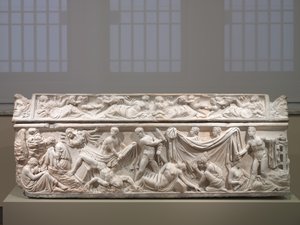 Sarcophagus（サルコファガス）100-125年頃（ギリシャの大理石 作： Roman Imperial Period