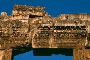 バッカスの神殿、まぐさの詳細、帝国時代27紀元前395年の写真