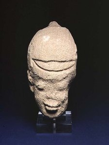 ヌビア、アニバ出土（砂岩）のヘルメット型頭部 作： Roman Period Egyptian