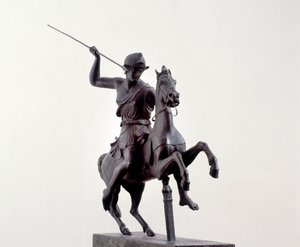 馬に乗ったアマゾン（紀元前3世紀のギリシャの原型をもとにしたブロンズ像 作： Roman Roman