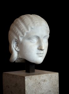 美術 ローマ 皇后バルビア・オルビアーナの頭部（3世紀） 大理石製
