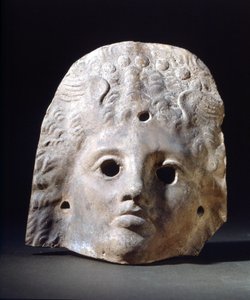 ローマ時代の悲劇のマスク。スカラ座博物館。ミラノ 作： Roman Roman