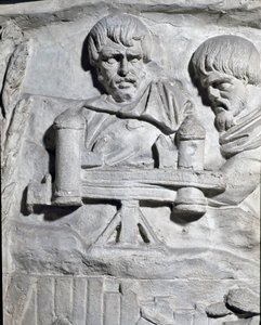 ローマの美術「トラヤヌス帝（53-117）の時代に建てられたローマのトラヤヌスの円柱（トラジャネの円柱）（Colonna Traiana）の浮き彫りを再現した1862年の型。トラジャネの柱は 作： Roman Roman