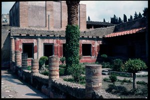 モザイクで飾られたカサ・デル・アトリオの庭、紀元前5世紀～紀元1世紀 作： Roman Roman