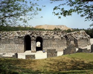 スキュトポリスのローマ劇場の眺め、紀元前2世紀～紀元後4世紀 作： Roman Roman