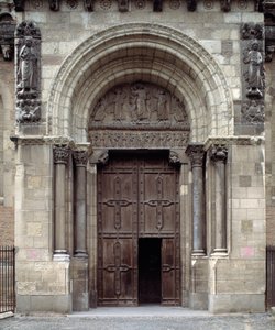 バシリカの南門 作： Romanesque