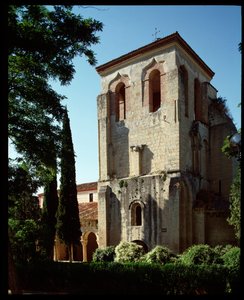 教会の様子 作： Romanesque