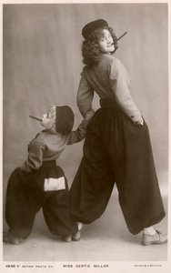 Gertie Millar、イギリスの女優、歌手、c1906。 作： Rotary Photo