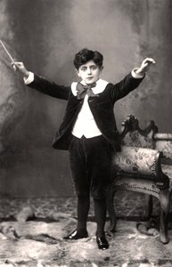 マックス・ダレウスキー1894-1929、イギリスの作曲家、指揮者、ピアニスト、20世紀初頭。 作： Rotary Photo