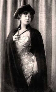 オルガネザーソールc1863-1951、20世紀初頭、イギリスの女優、劇場プロデューサー。 作： Rotary Photo