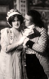 20世紀初頭のメルヴェイユにあるロバート・エヴェット1874-1949とデニス・オーム1885-1960。 作： Rotary Photo