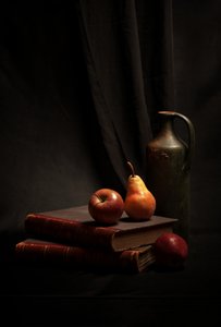  作： 