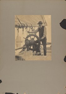 [船の舵を取る男] 作： Rudolf Eickemeyer, Jr.