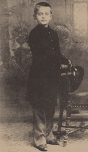 1888年9月レオントロツキー 作： Russian Photographer