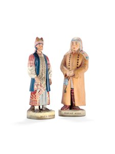 19世紀後半のカルーガの農民の女性の姿とオブドルスクのオスチャクの姿を描いた「ロシアの人々」シリーズの2つの磁器の人物 作： Russian School