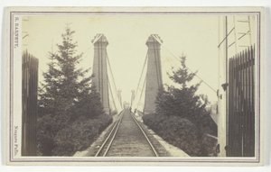 ナイアガラの滝、鉄道吊り橋 作： S. Barnett