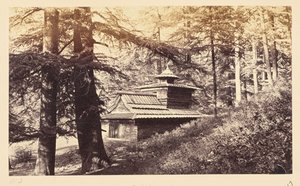 シムラ、滝近くの寺院 作： Samuel Bourne