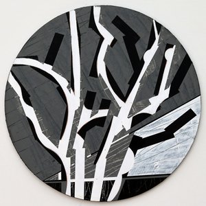Twixt Heaven & Earth VII-B (円形ボードにアクリル) 作： Sara Hayward