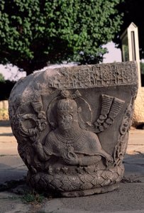 勝利した戦士としてホスロー2世を示す首都、620年頃 作： Sasanian School