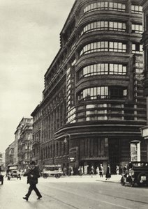 ベルリン：Verlagshaus Mosse；モッセビル（モノクロ写真 作： Sasha Stone
