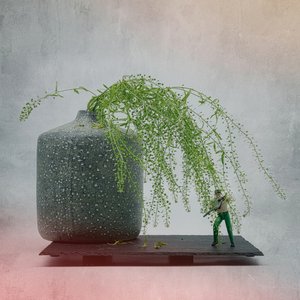  作： 