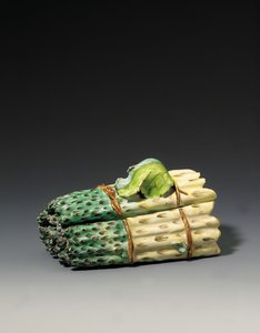 アスパラガスのテリーヌとカバー、1750年頃 作： Sceaux Factory