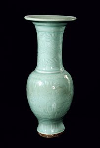 青磁の花瓶 元時代（1260～1368）（陶磁器 作： School Chinese