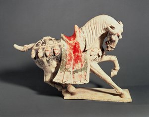 跳ね馬、墓の置物、7〜8世紀初頭、唐王朝（成形された白い陶器、白いスリップ、顔料） 作： School Chinese