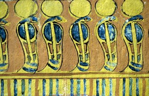 古代エジプト、壁画、オシリスの祠を守るウラエウスの蛇、セネジェムの墓、テーベ、デイル・エル・メドナ 作： School Egyptian