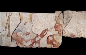 古代エジプトのアート。ラムセス2世は、ホルス、アモン、ハトホルという神々に紹介され、命と王家の紋章を与えられる。ラムセス2世の神殿（アビドス）の石灰岩製低層レリーフ 紀元前1250年頃。第19王朝。新帝国。パリ、ルーヴル美術館（Musee Du Louvre 作： School Egyptian
