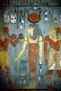ルクソール、テーベ：王家の谷、女神イシスが描かれたエジプトのファラオ、ホレムヘブ（-1343 - -1314）の墓。