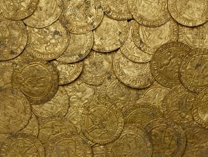 アストホールから出土したチューダー期の金塊「アストホール・ホード」の全貌 作： School English