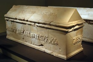 Sarcophagus, Herodium (砂岩) 作： School Levantine