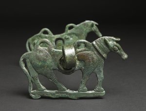 馬のビット、紀元前9～7世紀頃、イラン（ブロンズ） (113753も参照) 作： School Persian