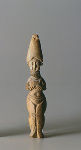 背の高い帽子を被った人物像 イラン、スーサ出土 紀元後4～6世紀（骨 作： School Sasanian